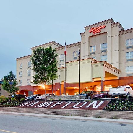 Hampton Inn By Hilton Камлупс Екстериор снимка