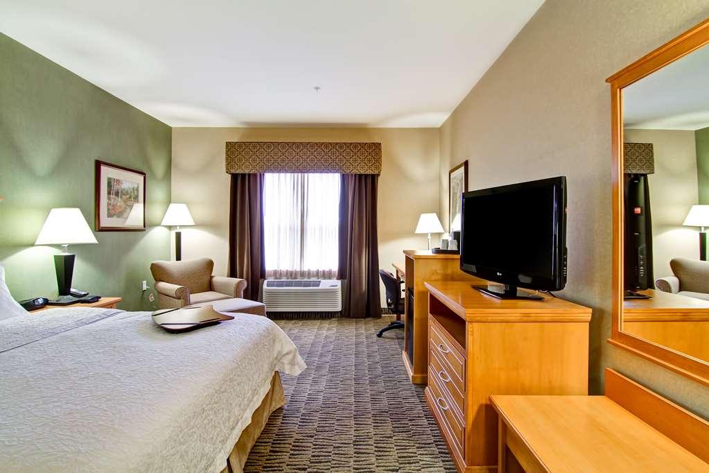 Hampton Inn By Hilton Камлупс Стая снимка