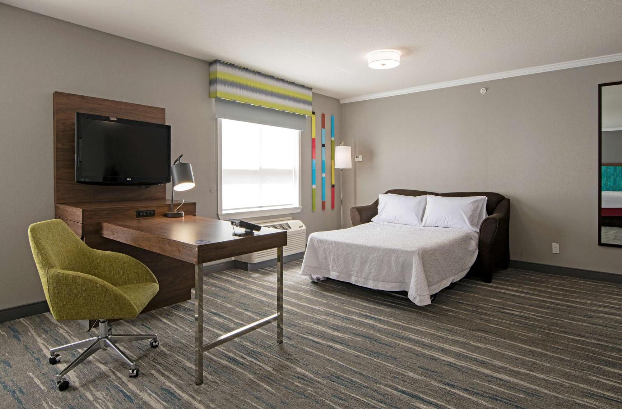 Hampton Inn By Hilton Камлупс Екстериор снимка