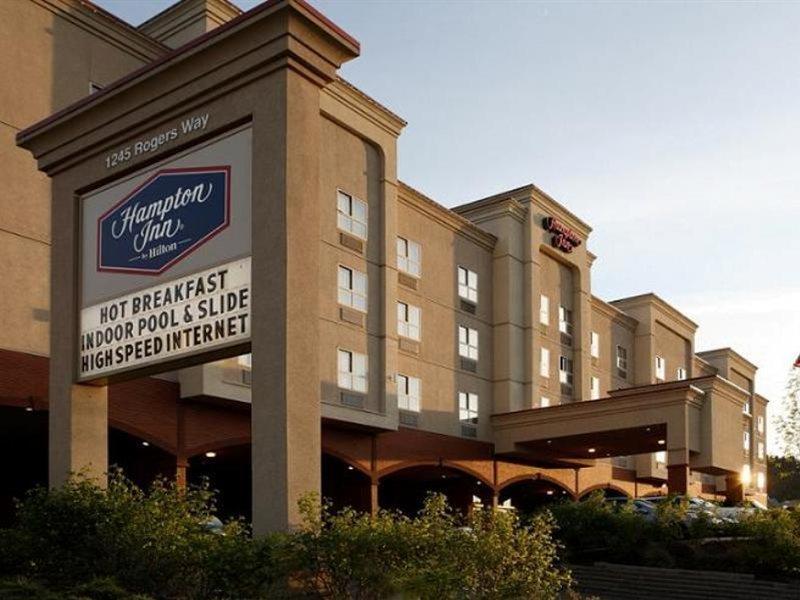 Hampton Inn By Hilton Камлупс Екстериор снимка
